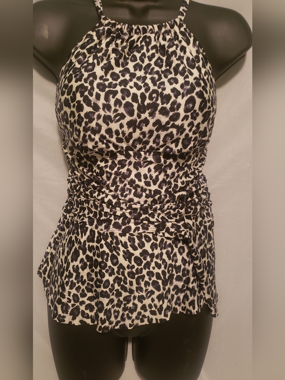 Leopard Tankini Swim Top Ruffled Slim Fit High Neck Sz Med